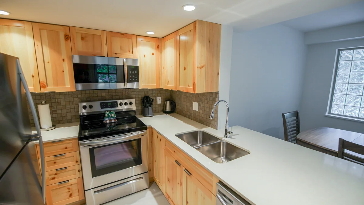 Fully equipped kitchen