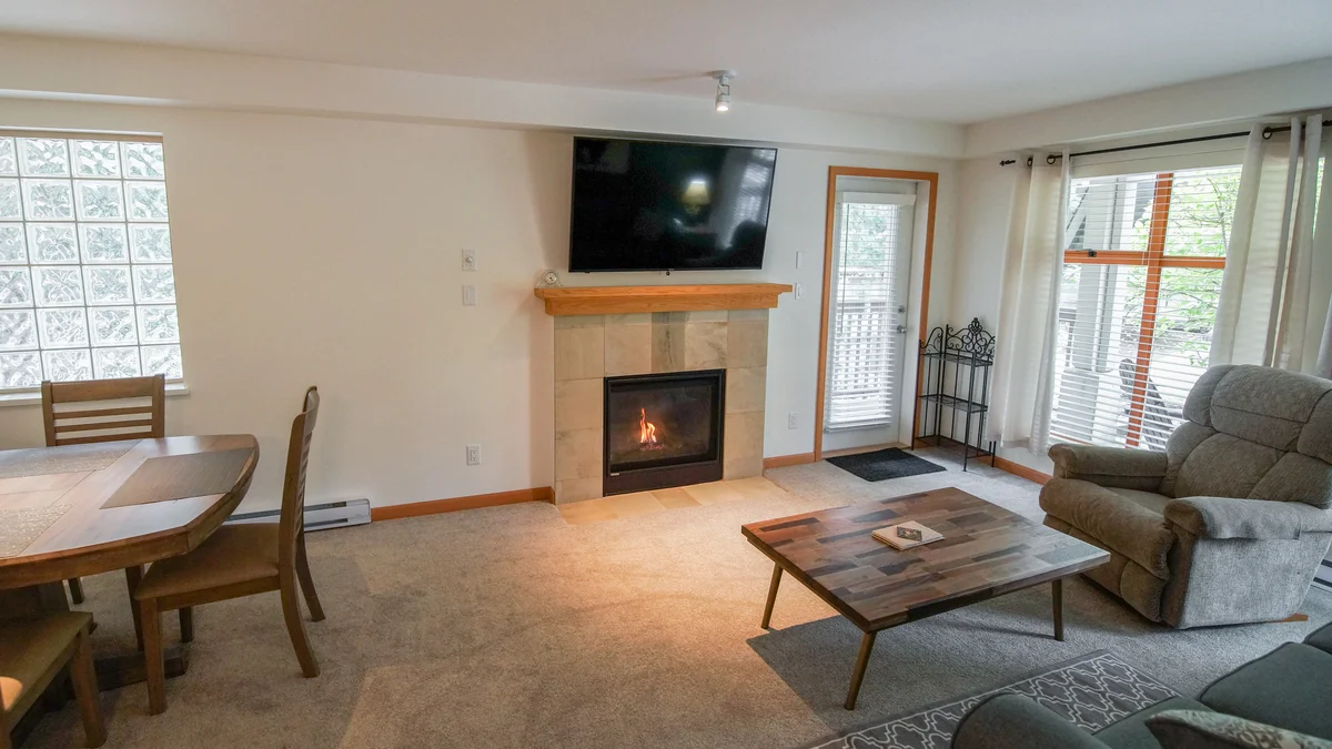 Open plan living, dining and kitchen area