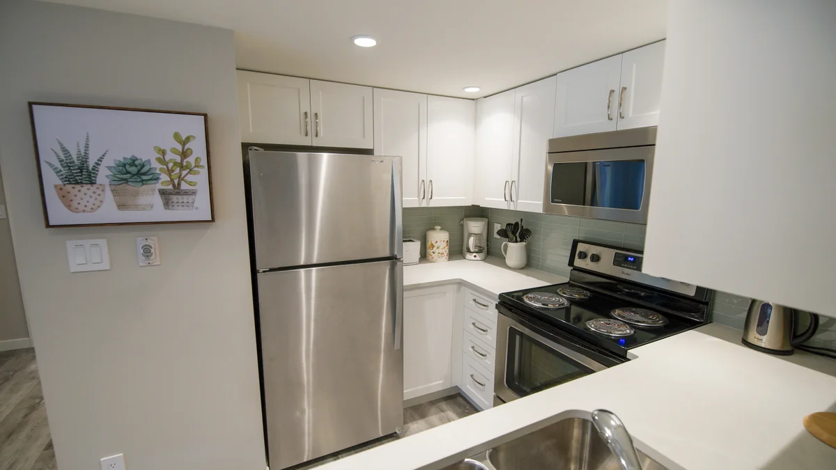 Fully equipped kitchen