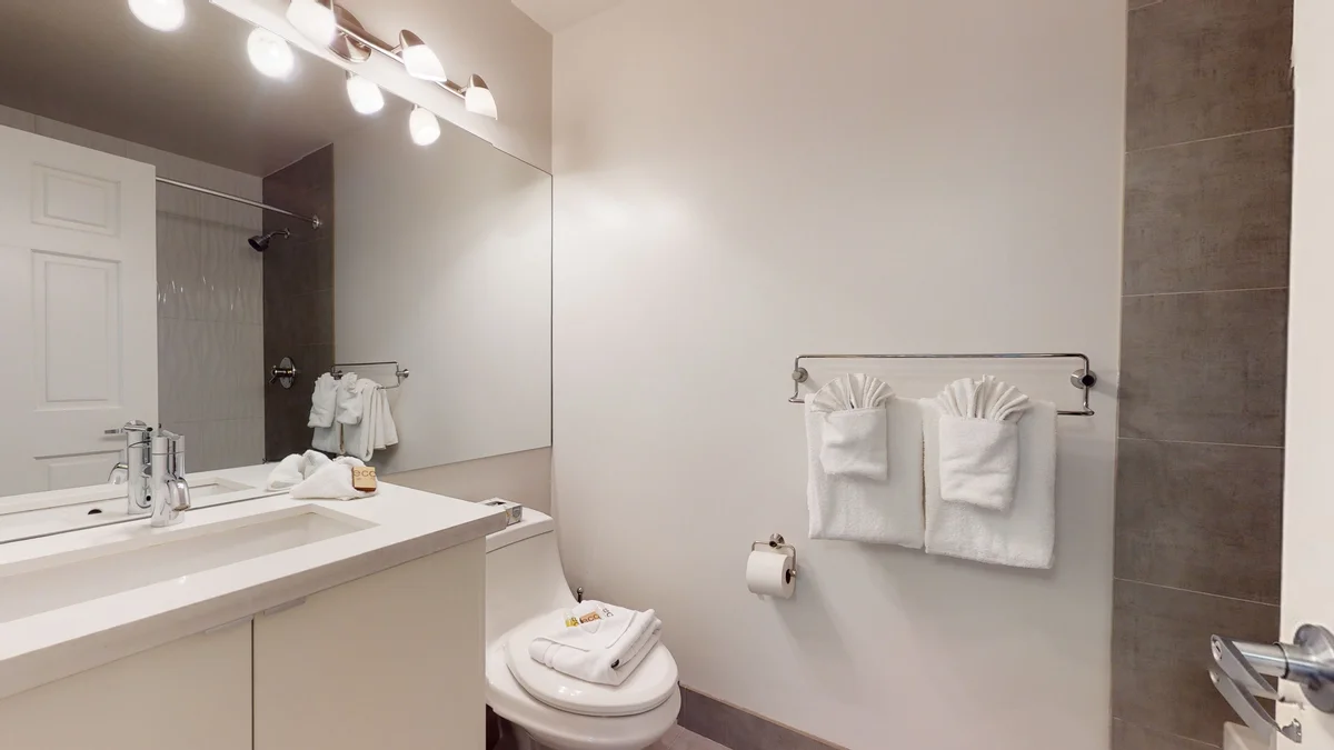 Ensuite bathroom