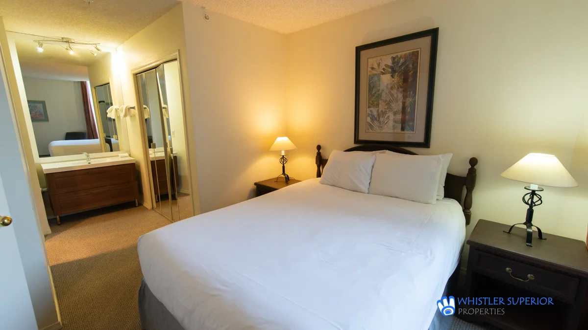 Bright bedroom with Queen bed