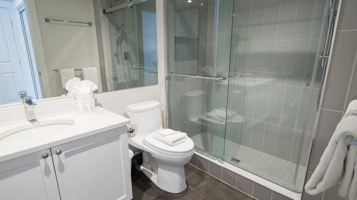 Master Washroom