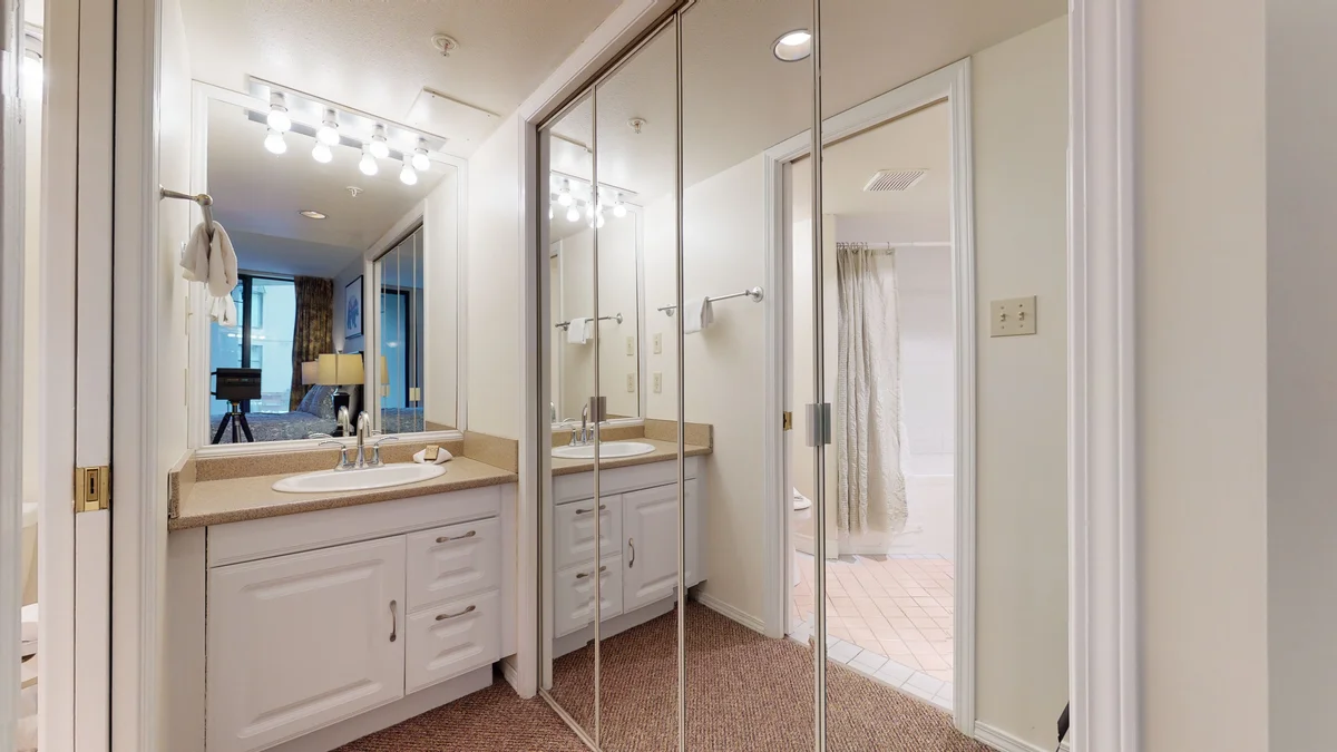 Extra vanity sink in bedroom
