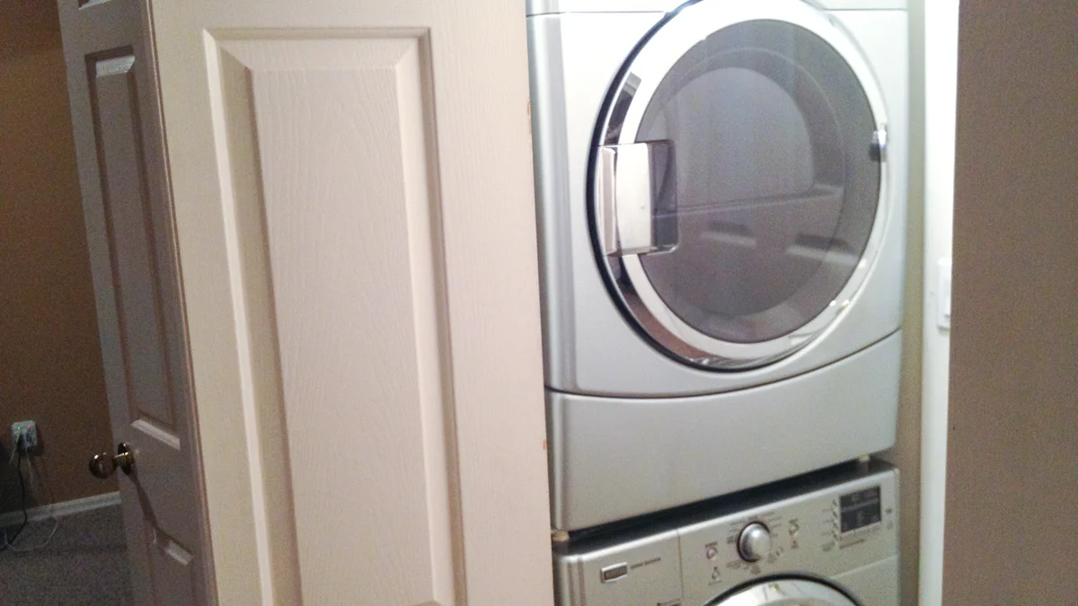 In unit washer and dryer
