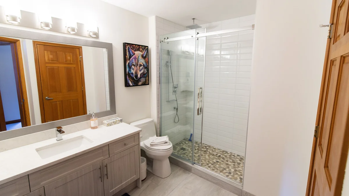 Master Washroom