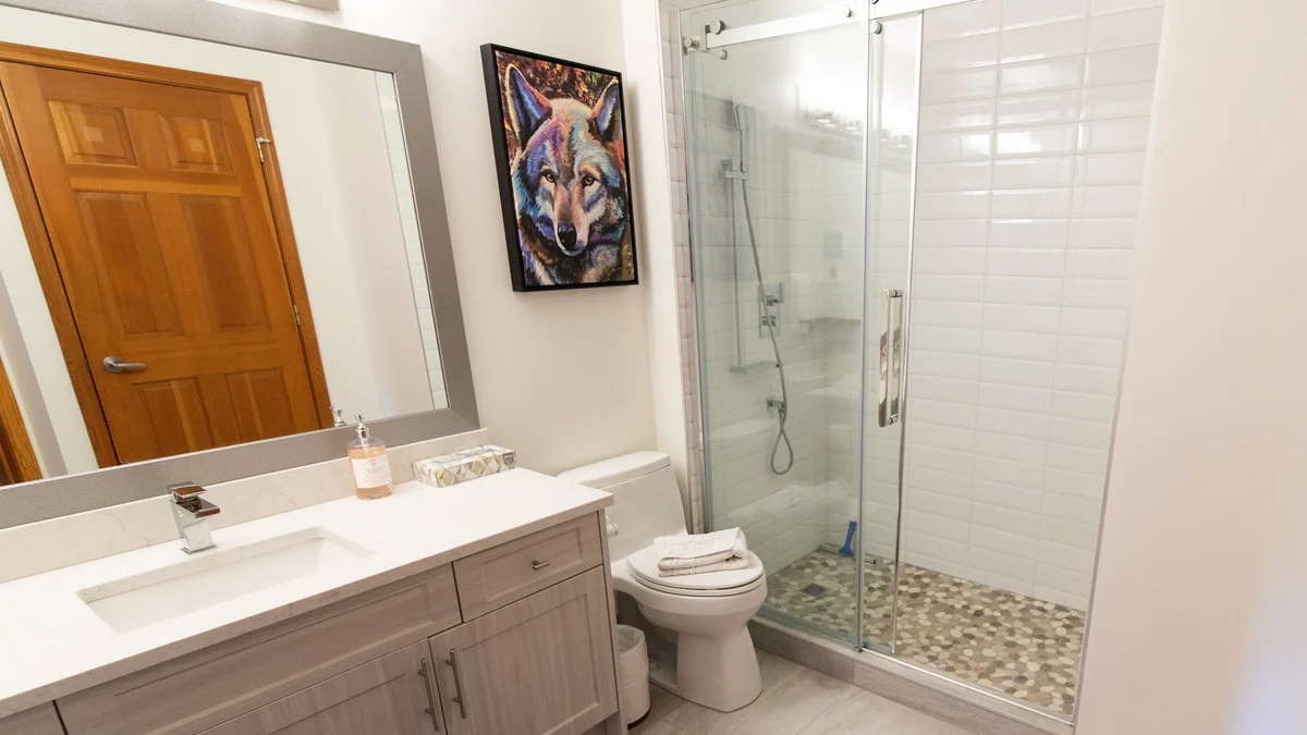 Master Washroom