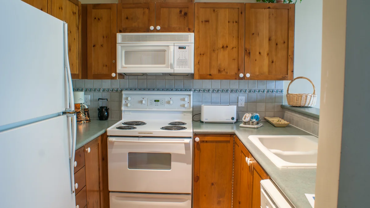 Fully equipped kitchen