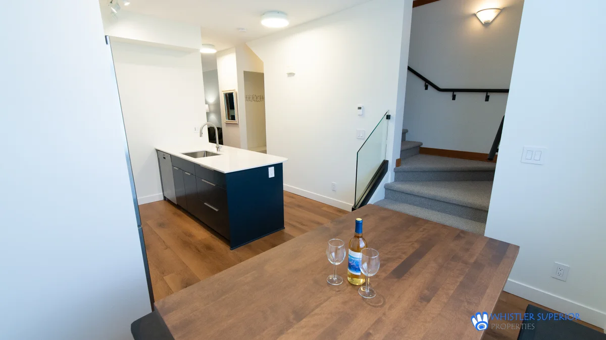 Granite Court #206