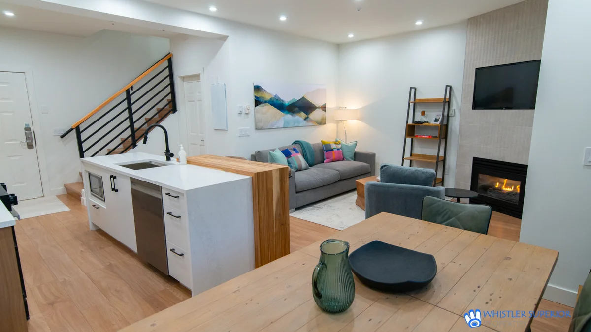 Living area with fireplace