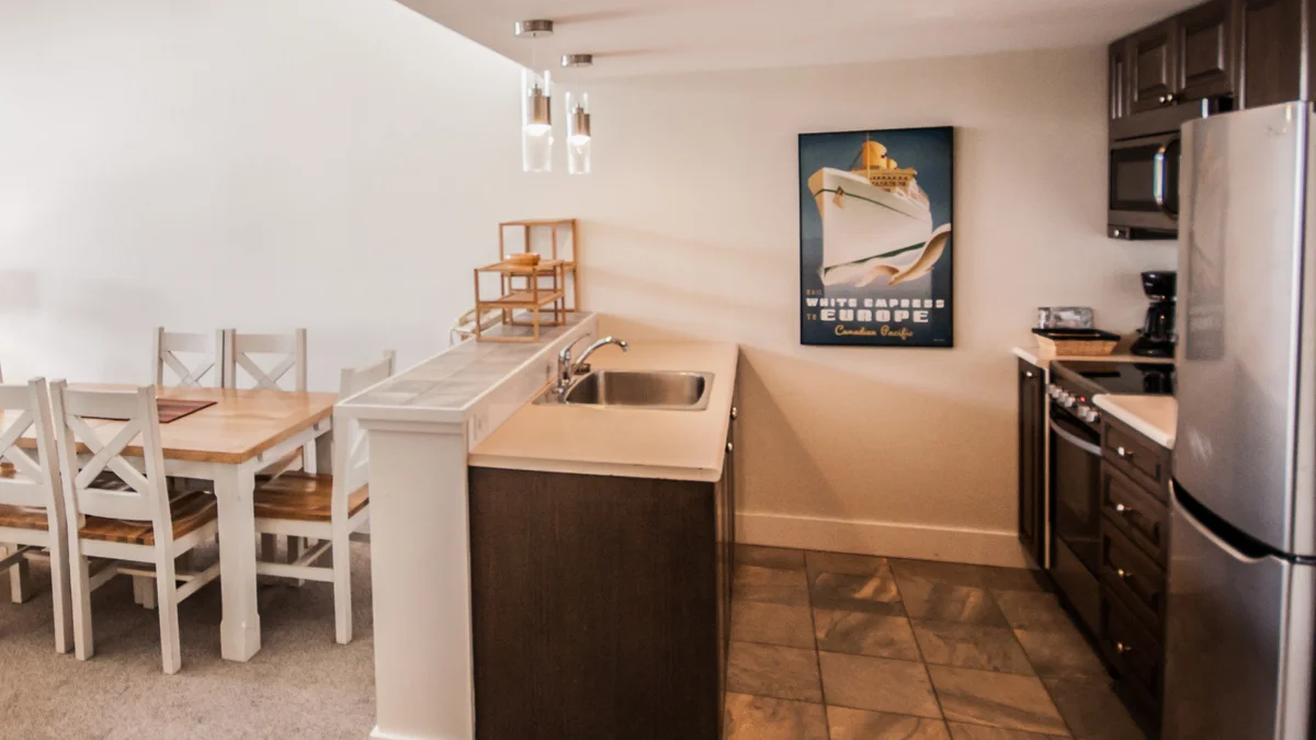 Fully equipped kitchen