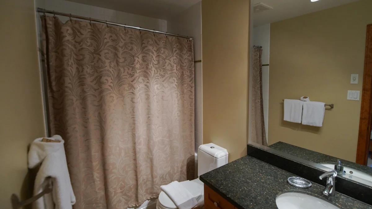 Ensuite with jetted soaker tub